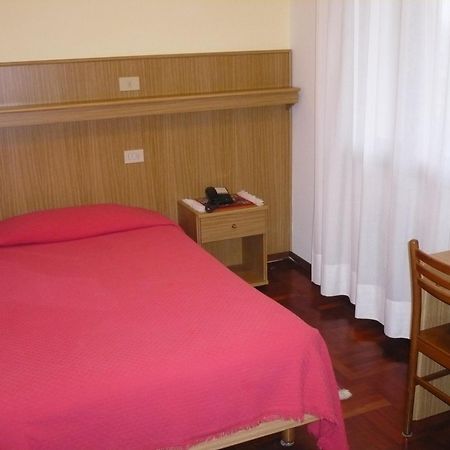 Hotel Ristorante Dotto Varago Екстериор снимка